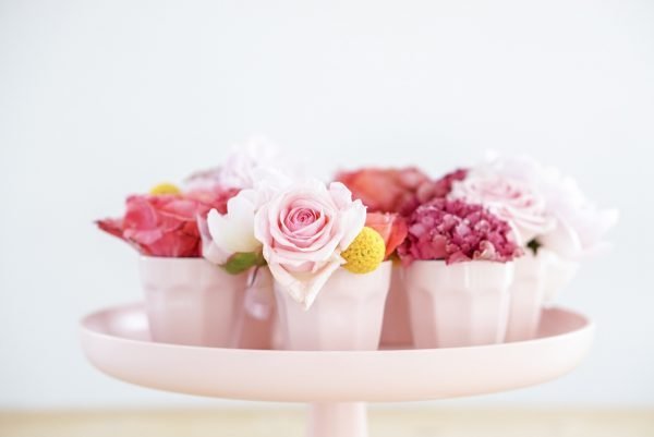 geurige roze bloemen vitra zachtroze pastel tray fonq