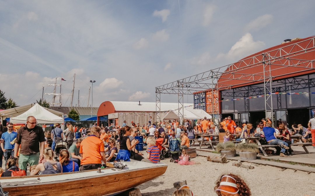 De leukste Koningsdag kindervrijmarkten in Amsterdam